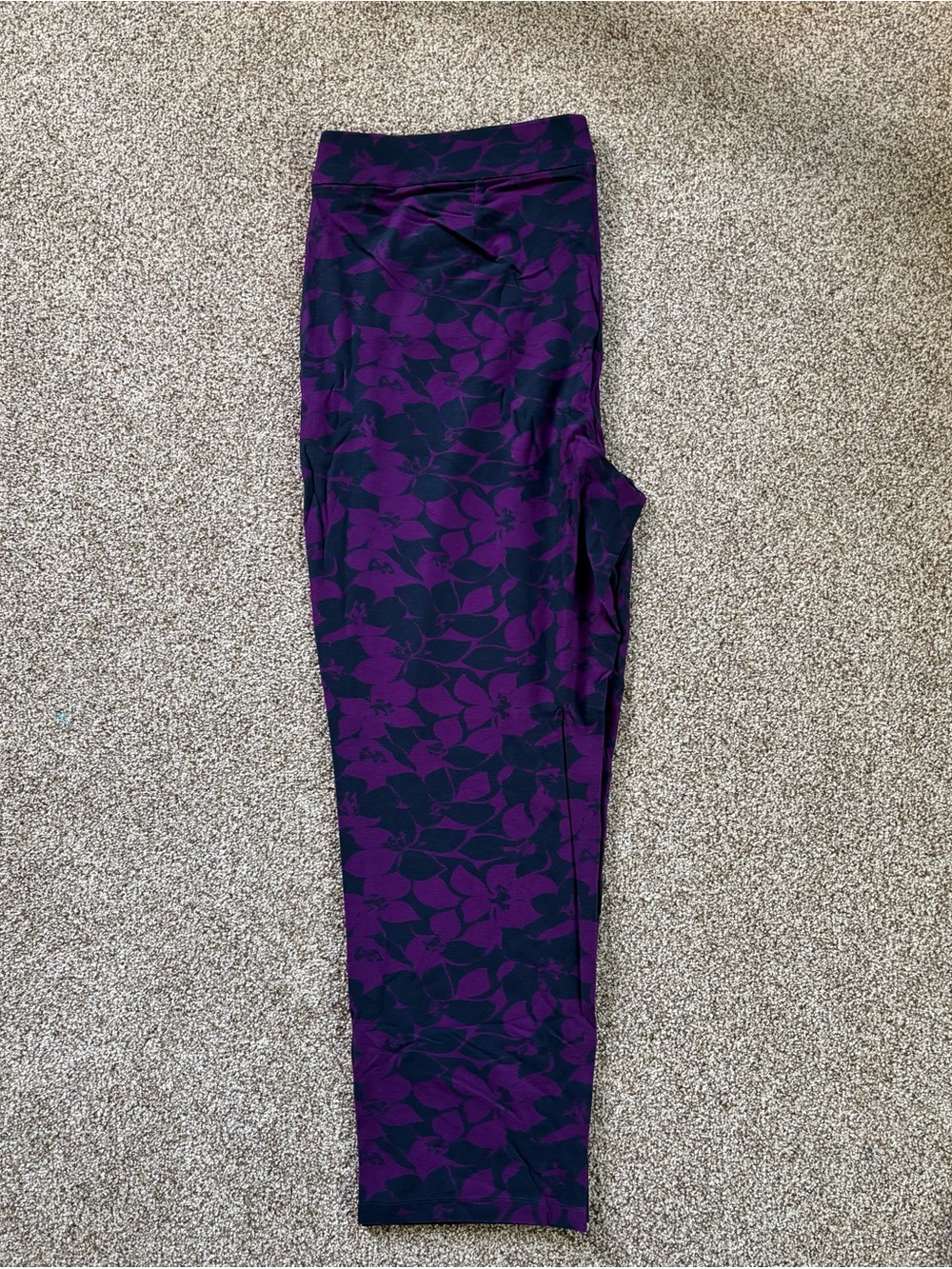 *NEW* Chico’s Travelers Collection Floral Crepe Pant - Size 20R